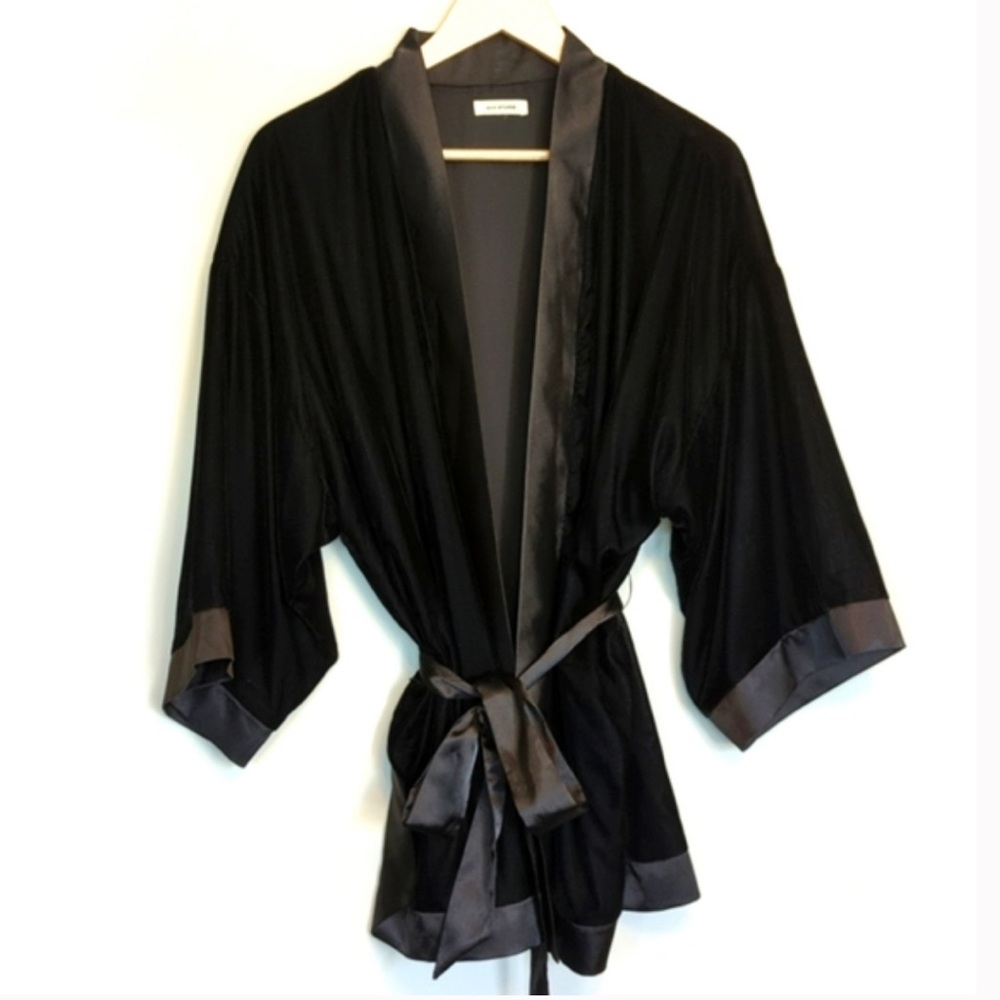 Max Studio Black Kimono Robe with Satin Finish